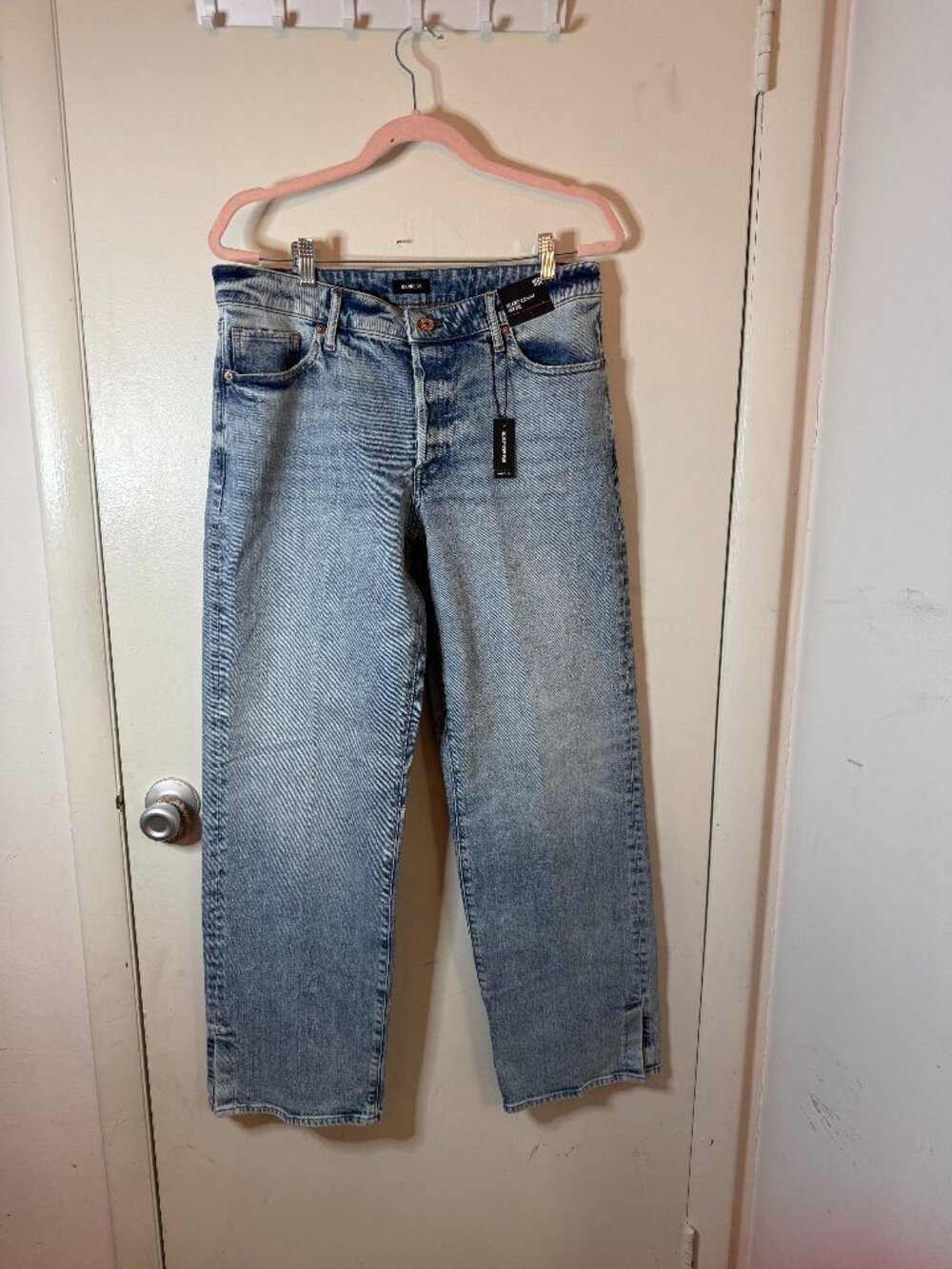Express Relaxed Straight Low Rise Jeans